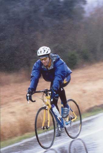 bikesolo.JPG (21948 bytes)