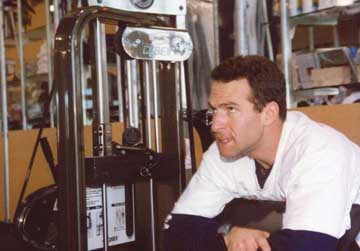 workin'hard.JPG (19635 bytes)